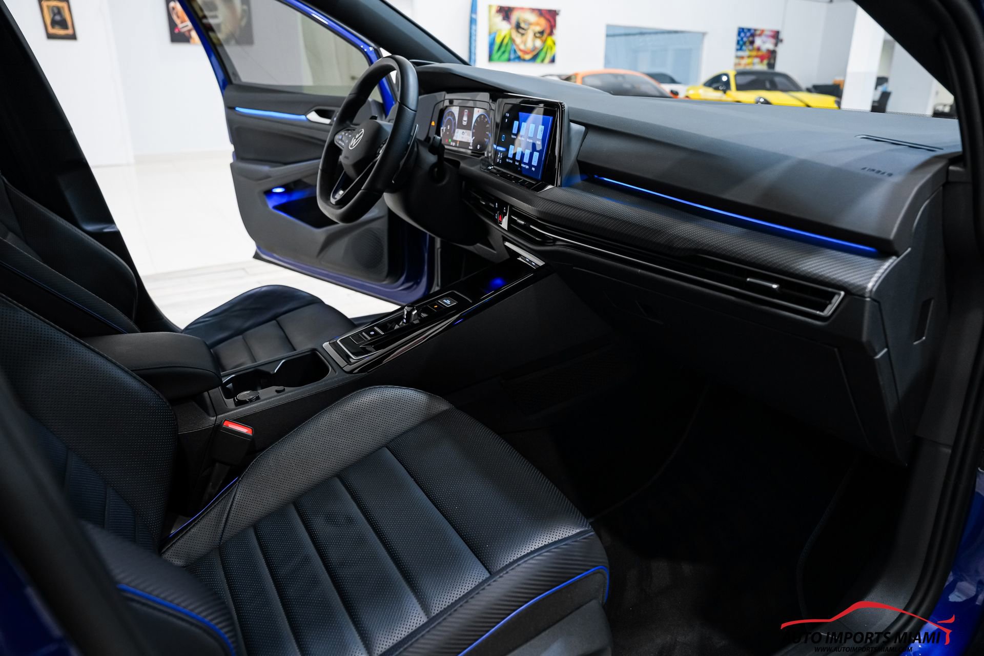 Used 2024 Volkswagen Golf R AWD/4WD image 12