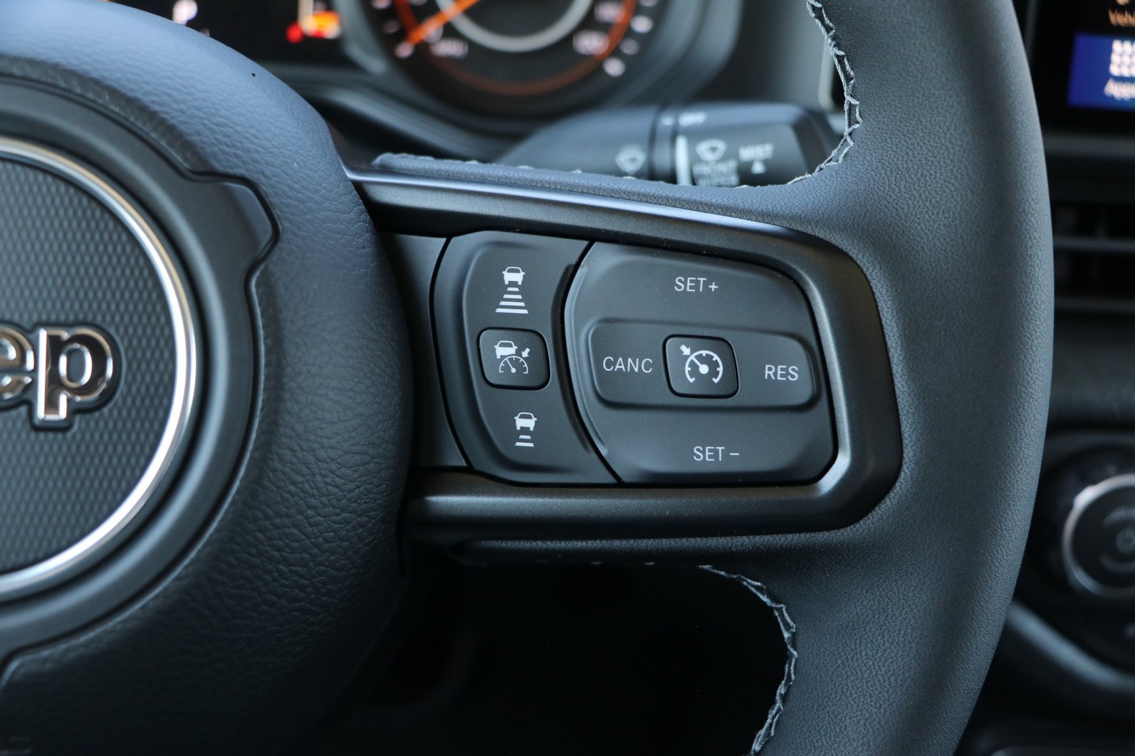 New 2026 Jeep Gladiator Mojave AWD/4WD image 18