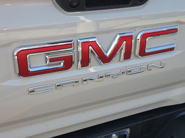 New 2026 GMC Canyon Elevation w/ Convenience Package image 31