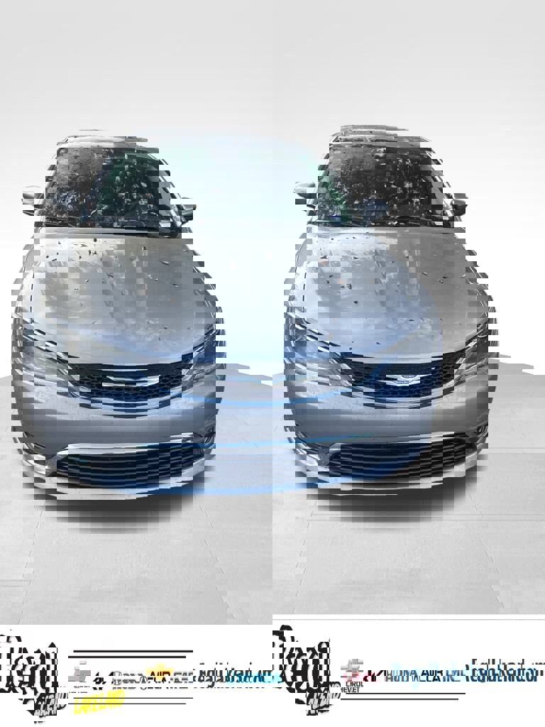 Used 2016 Chrysler 200 Limited w/ Anniversary Edition image 2