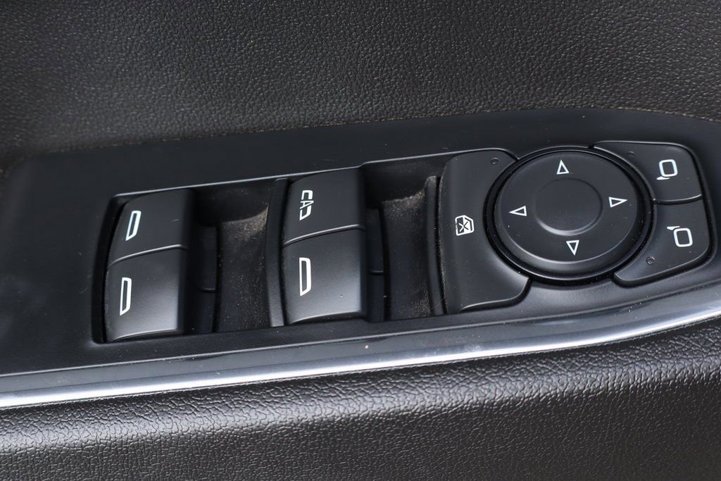 Used 2023 Chevrolet Silverado 1500 LT Trail Boss w/ Convenience Package II AWD/4WD image 16