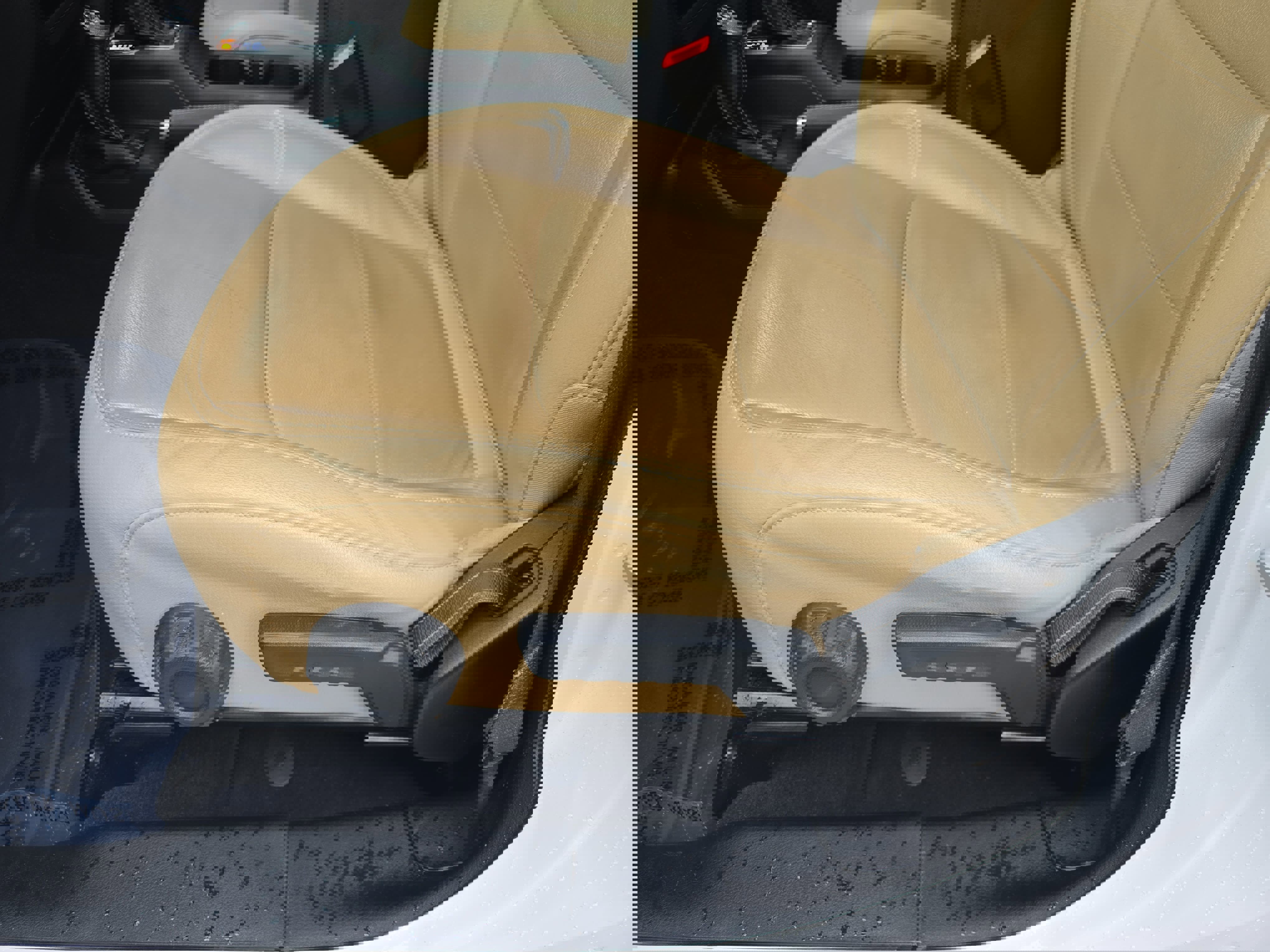 Used 2019 Jeep Wrangler Unlimited Sahara image 31