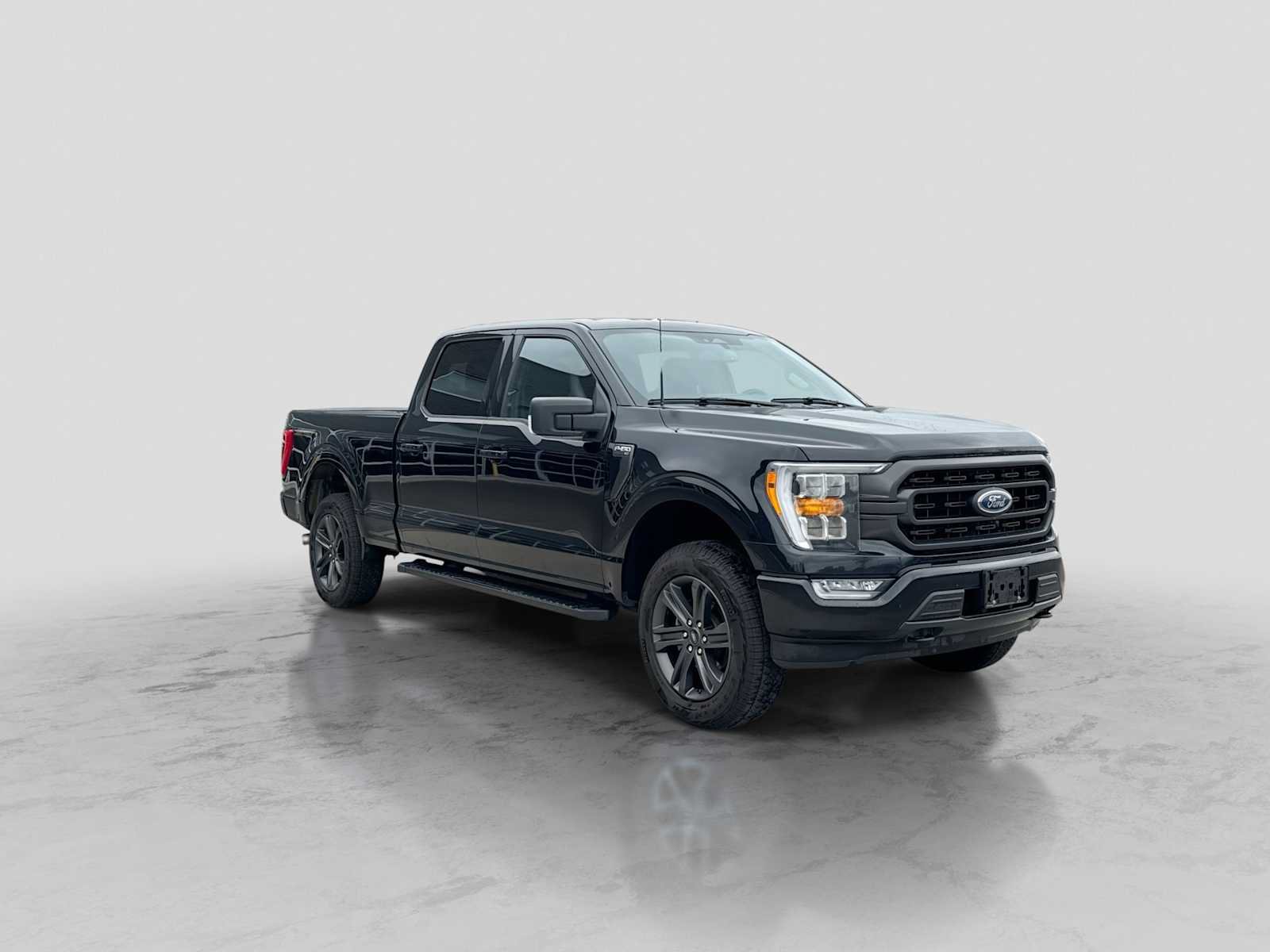 Used 2023 Ford F150 XLT w/ Equipment Group 302A High AWD/4WD image 8
