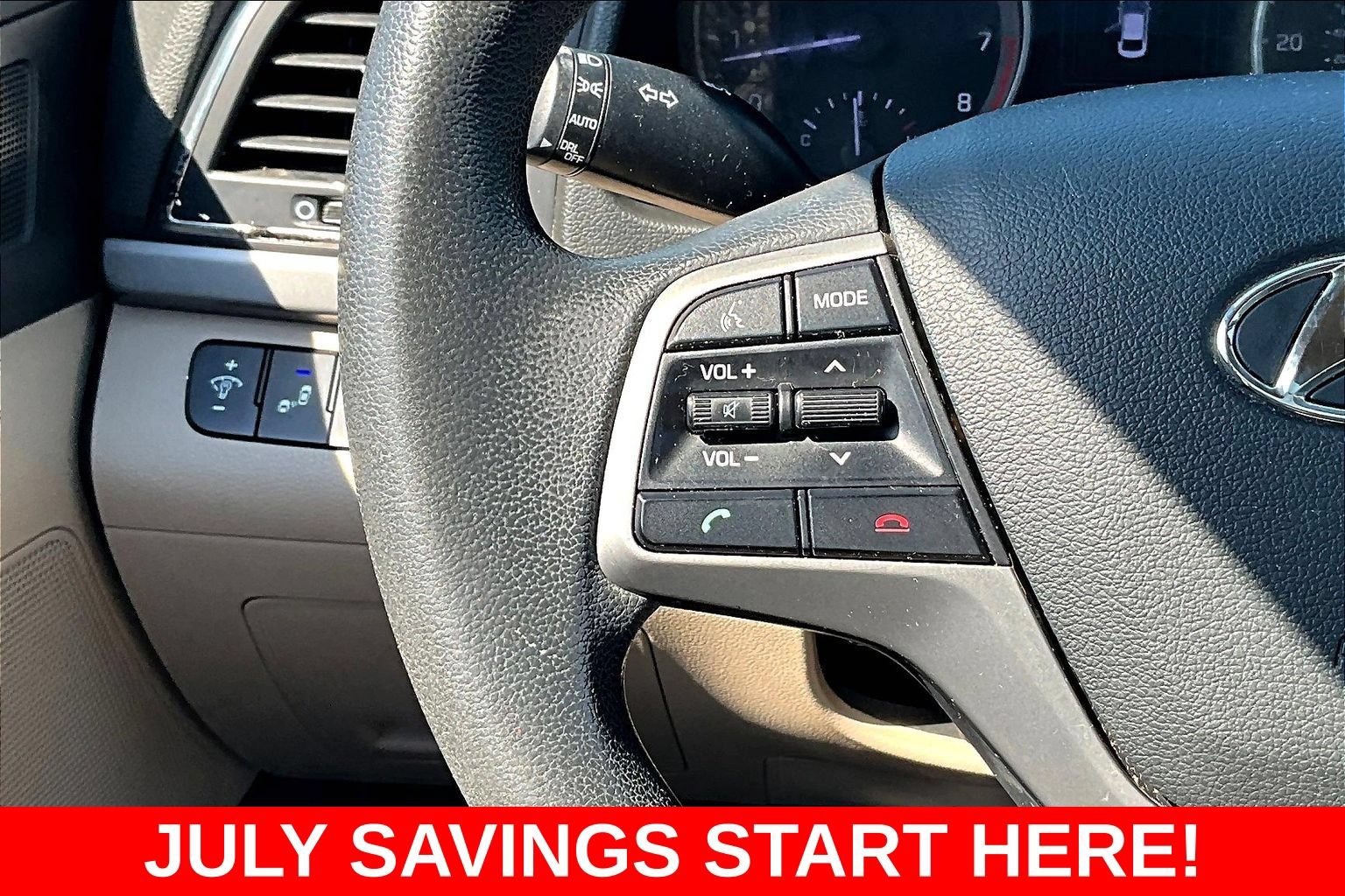 Used 2018 Hyundai Elantra SEL FWD image 15