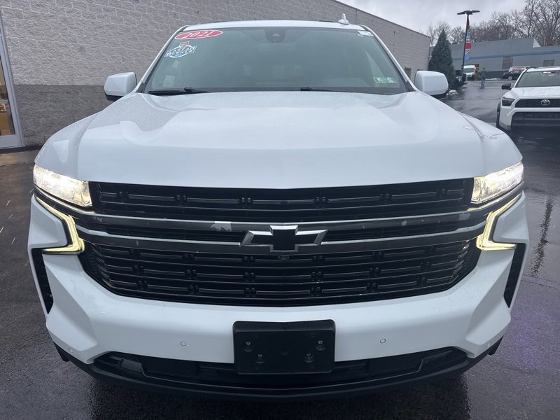 Used 2021 Chevrolet Suburban RST w/ Luxury Package image 8