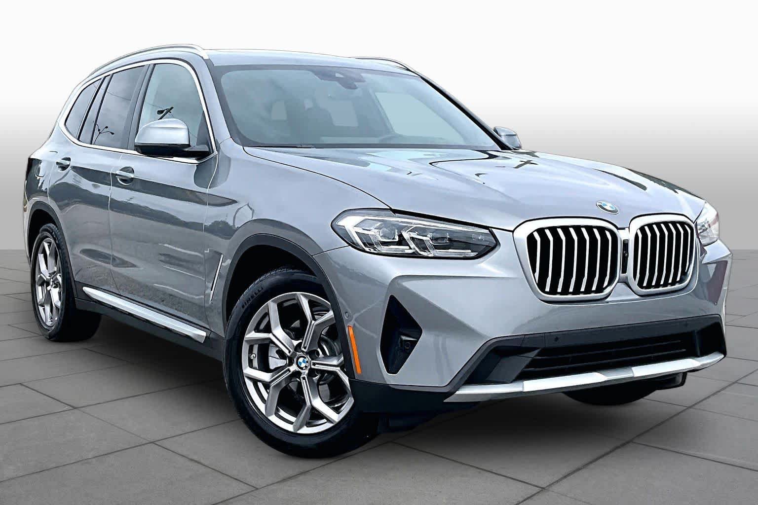 Used 2024 BMW X3 sDrive30i w/ Premium Package w/ZPA RWD image 3