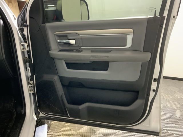 Used 2018 RAM 2500 SLT image 25