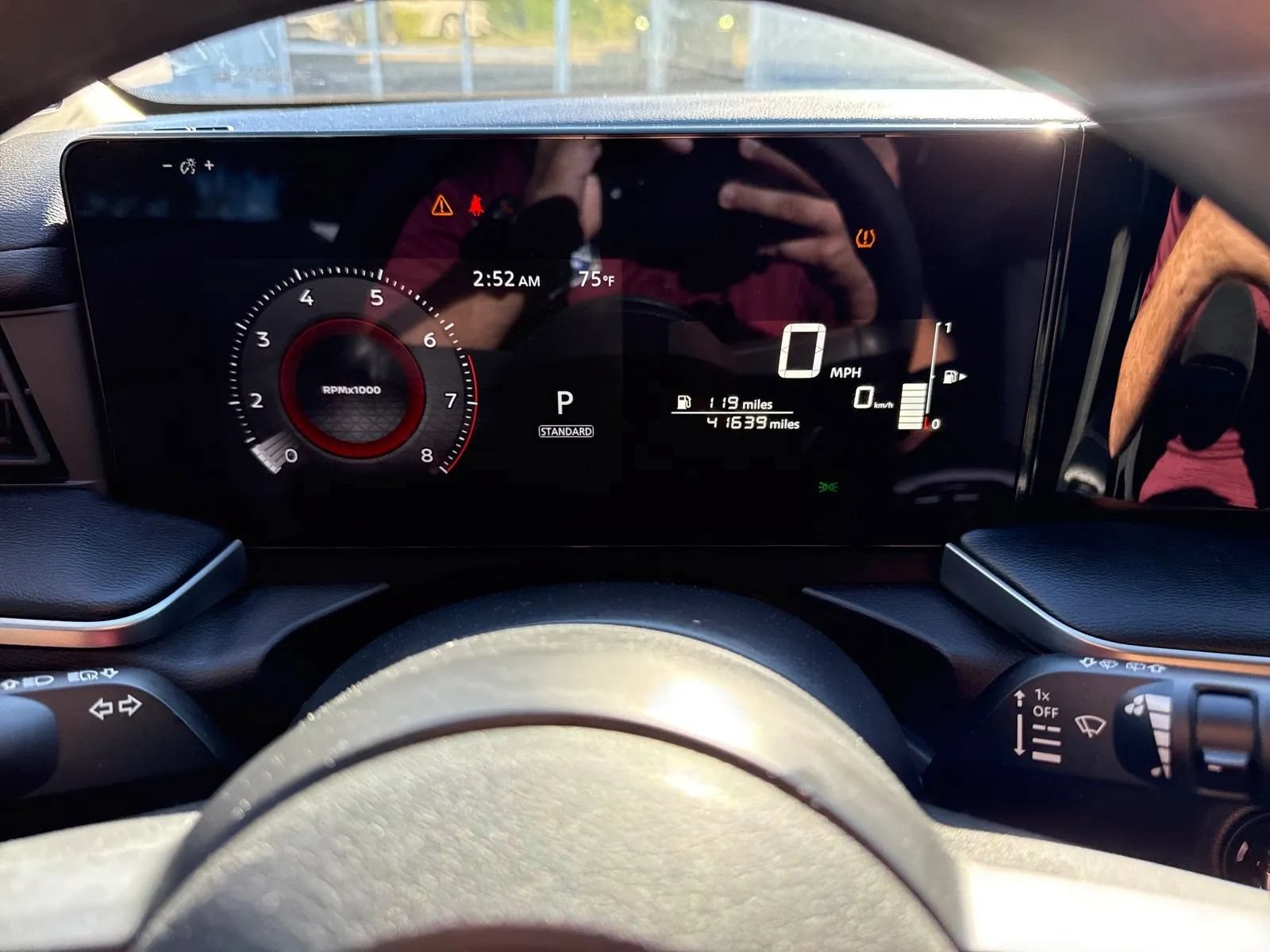 Used 2025 Nissan Kicks S AWD/4WD image 19