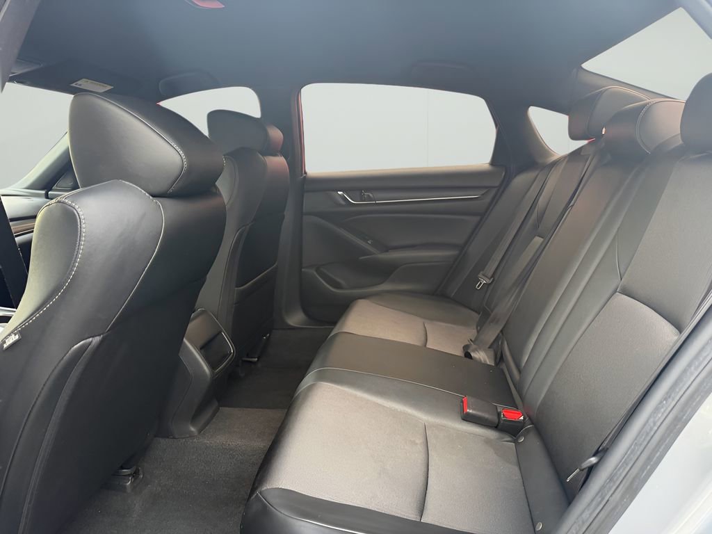 Used 2020 Honda Accord Sport image 4