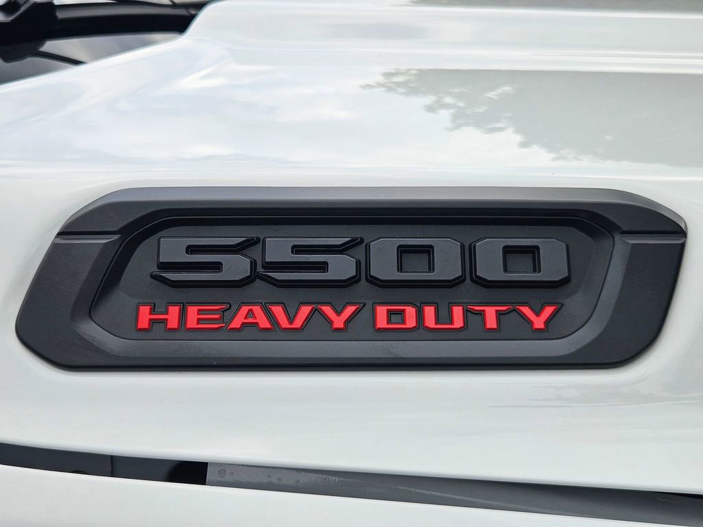New 2026 RAM 5500 Tradesman AWD/4WD image 27