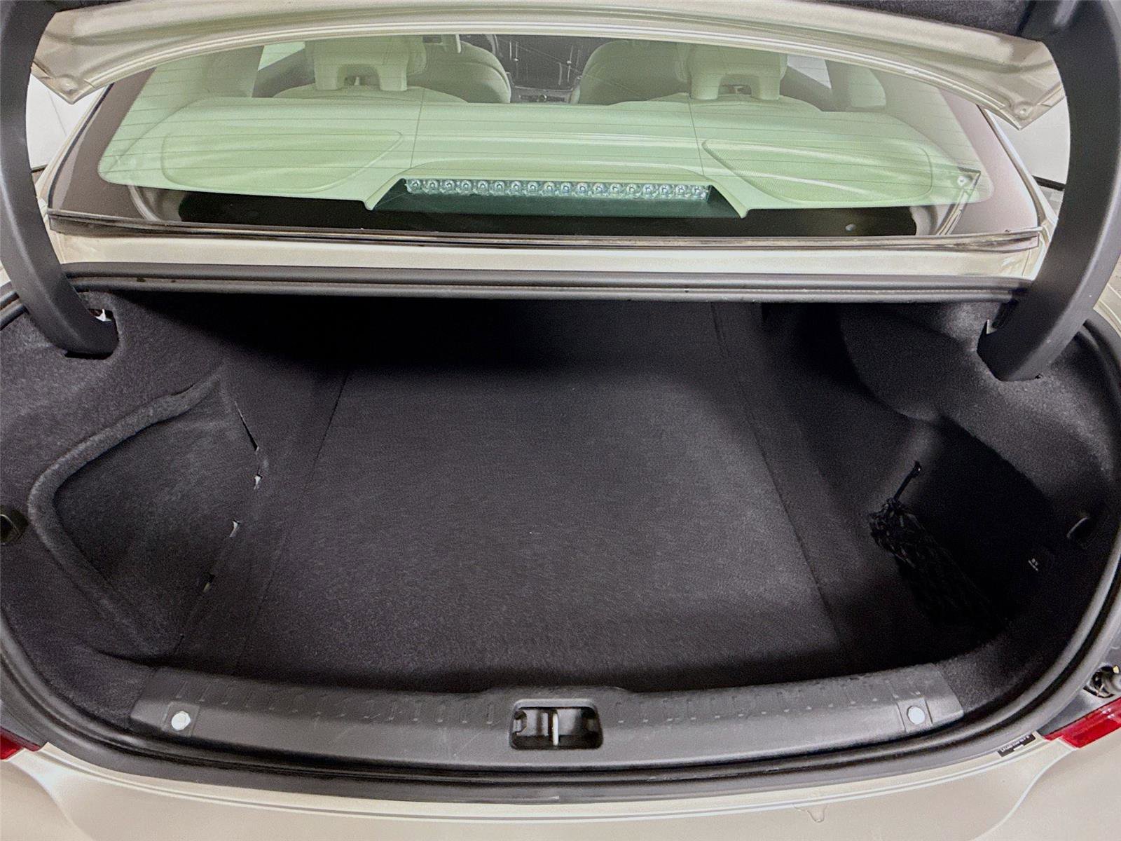 Used 2018 Volvo S90 T5 Momentum w/ Convenience Package image 20