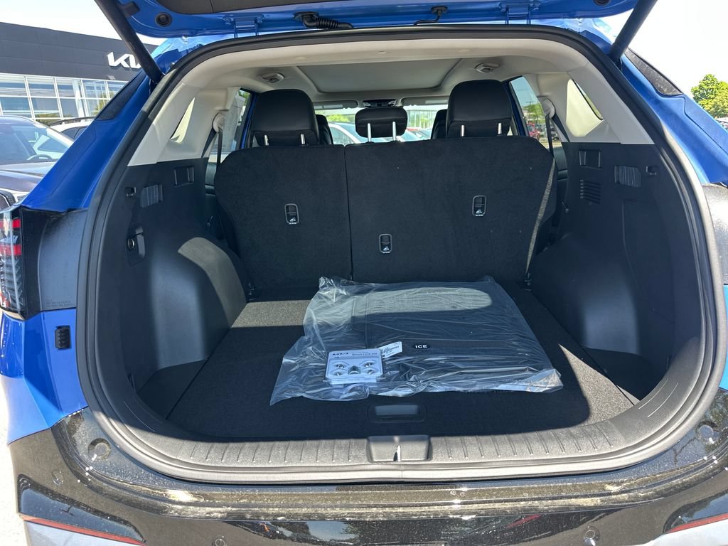 New 2026 Kia Sportage SX AWD/4WD image 40