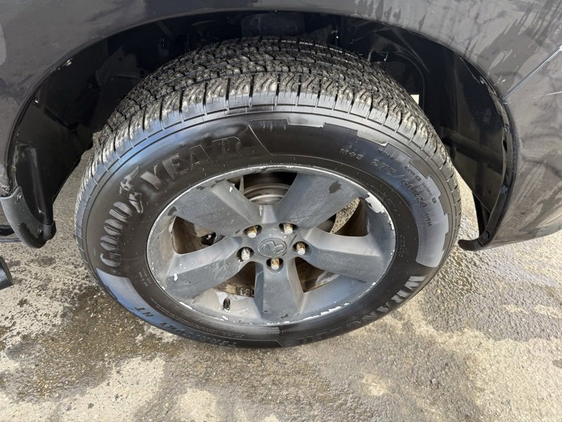 Used 2015 RAM 1500 Express image 14