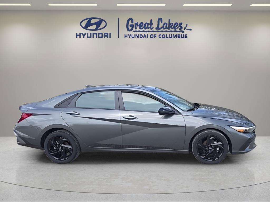 New 2026 Hyundai Elantra Sport FWD image 6