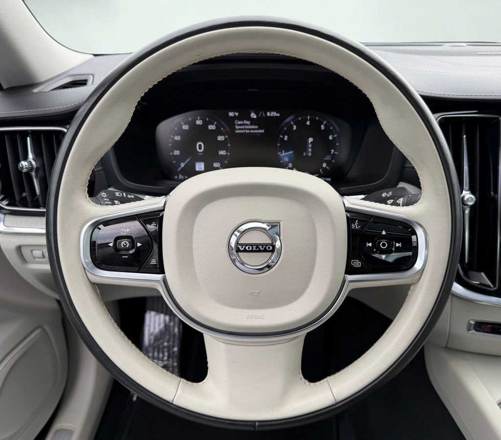 Used 2021 Volvo S60 T5 Inscription FWD image 39