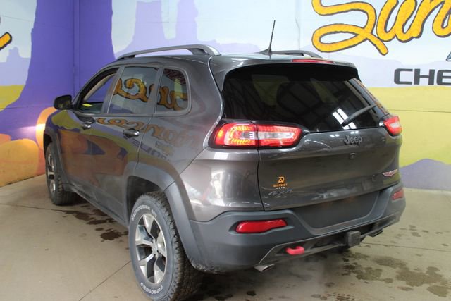 Used 2016 Jeep Cherokee Trailhawk w/ Cold Weather Group image 6