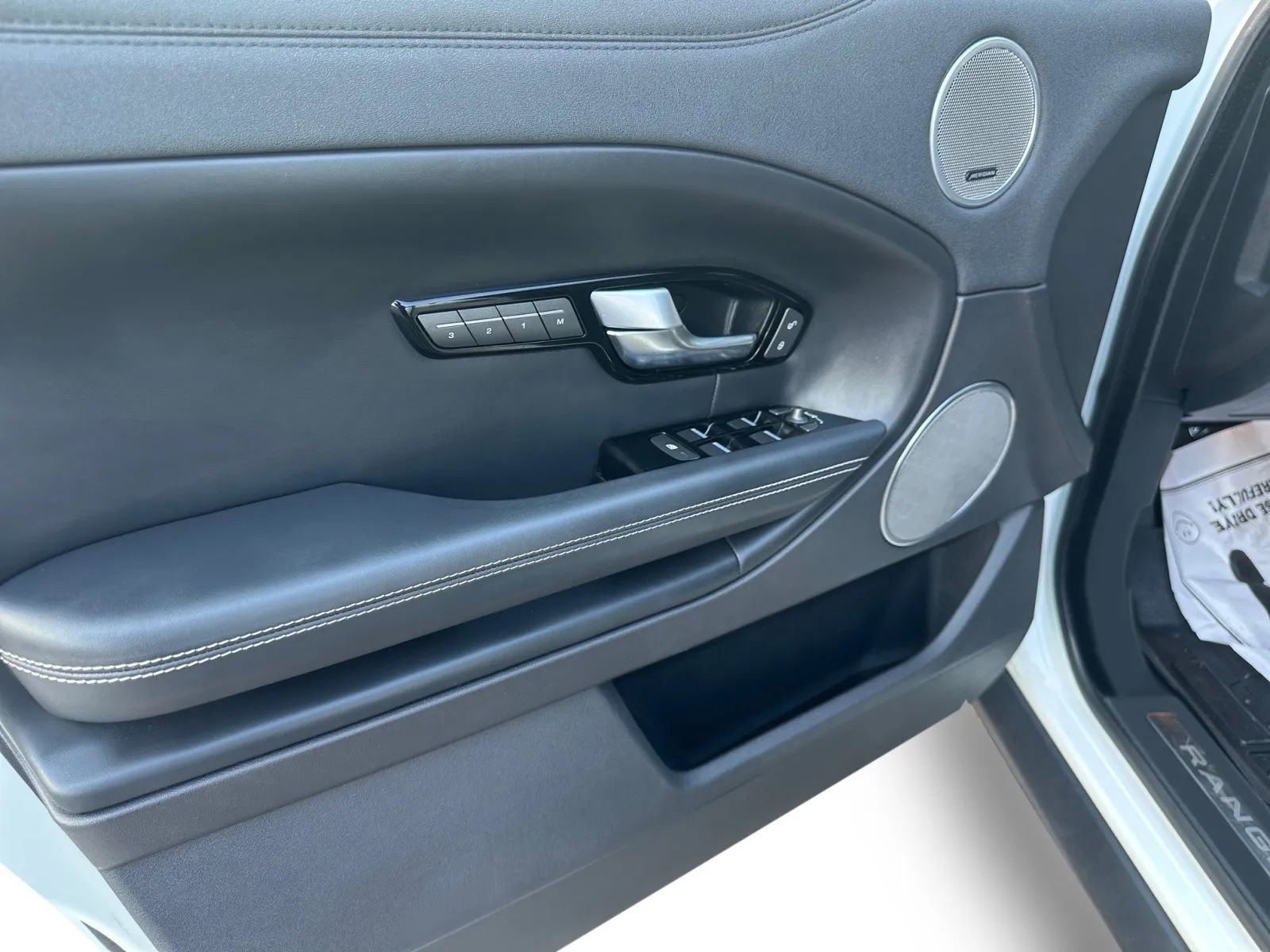 Used 2016 Land Rover Range Rover Evoque HSE AWD/4WD image 10