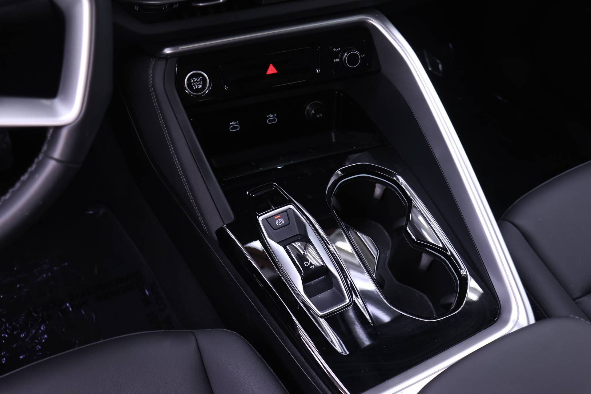 Certified 2025 Audi Q5 Premium AWD/4WD image 16