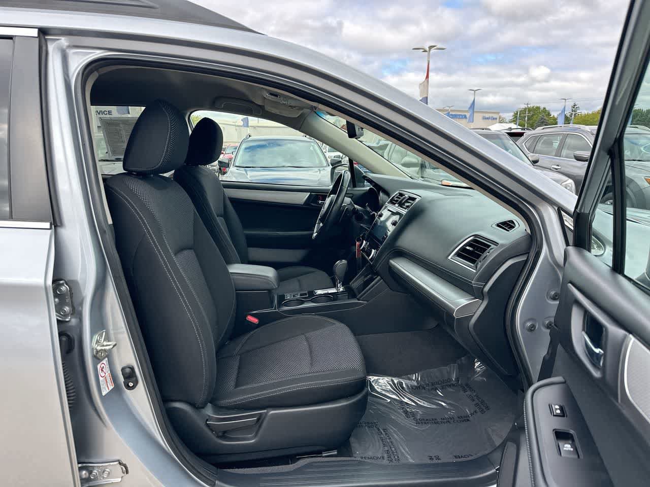 Used 2019 Subaru Outback 2.5i Premium image 26