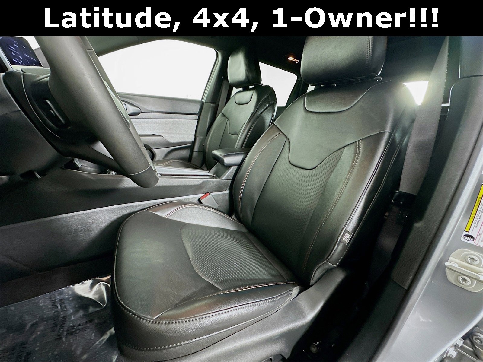 Used 2023 Jeep Compass Latitude w/ Sun and Sound Group image 22