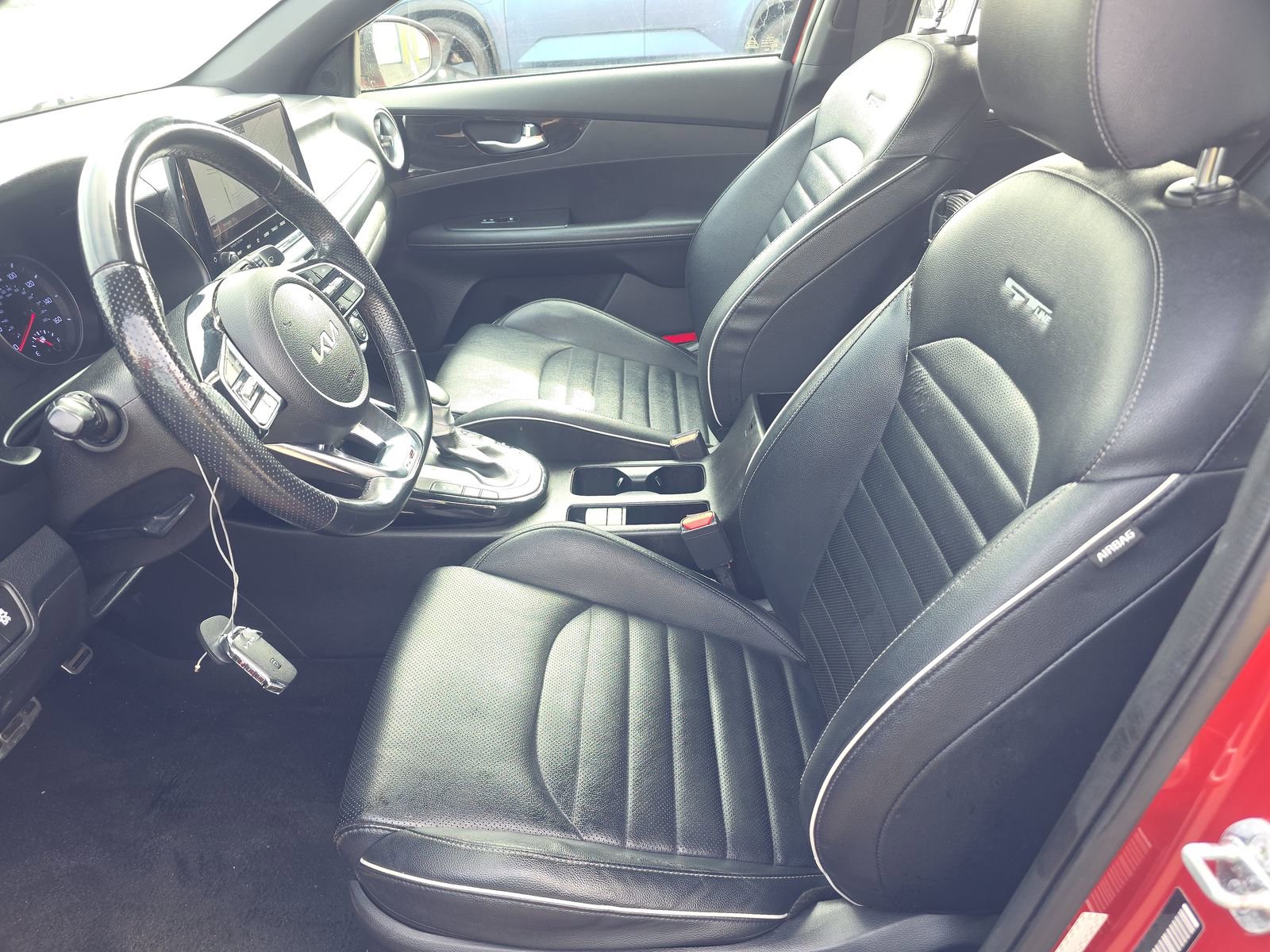 Used 2022 Kia Forte GT-Line w/ GT-Line Premium Package FWD image 11
