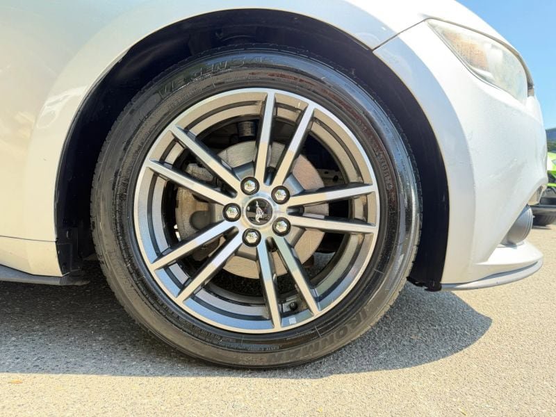 Used 2016 Ford Mustang Premium RWD image 28