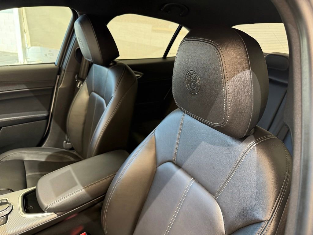New 2025 Alfa Romeo Giulia RWD image 24