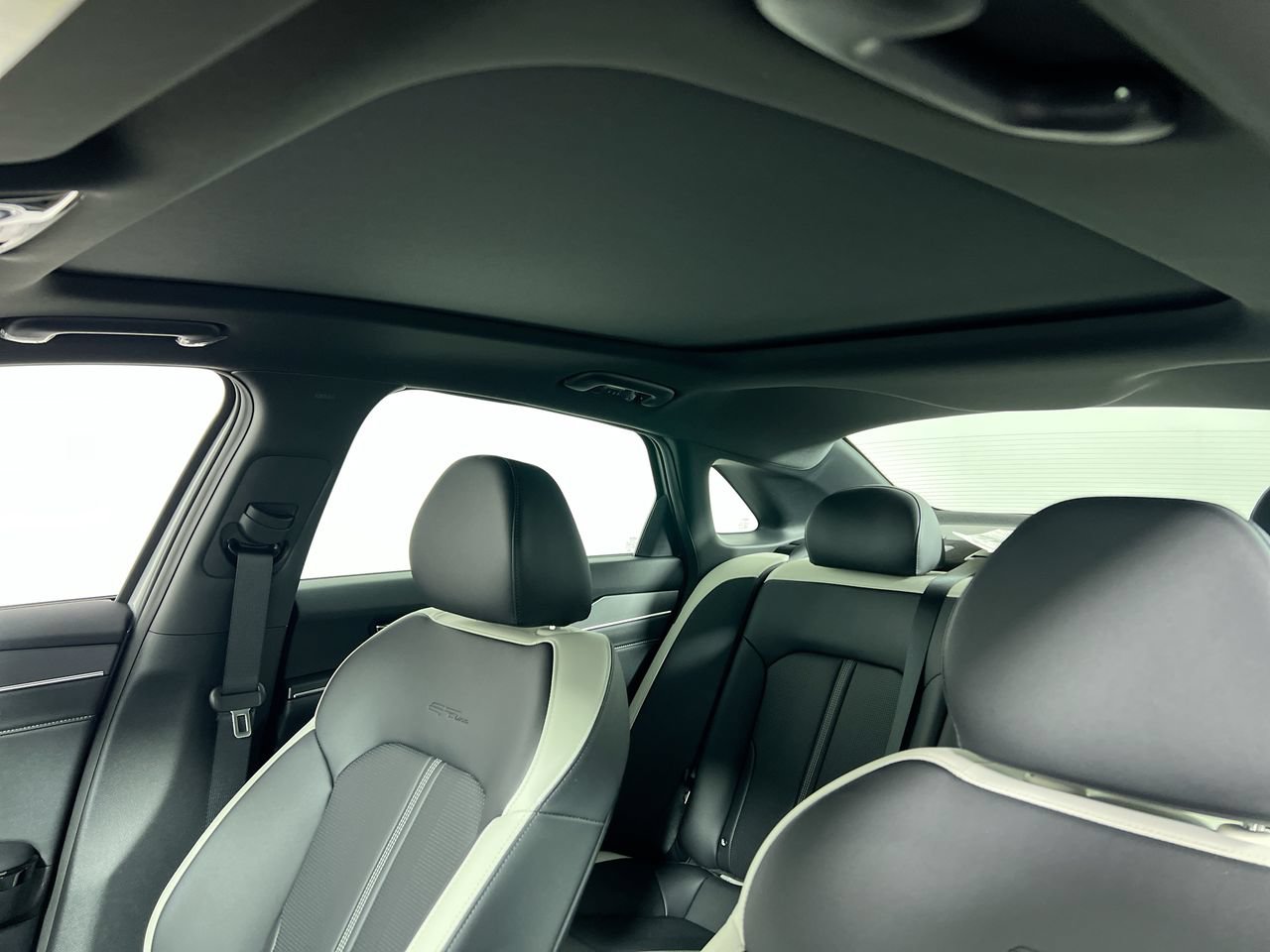 New 2026 Kia K5 GT-Line FWD image 21