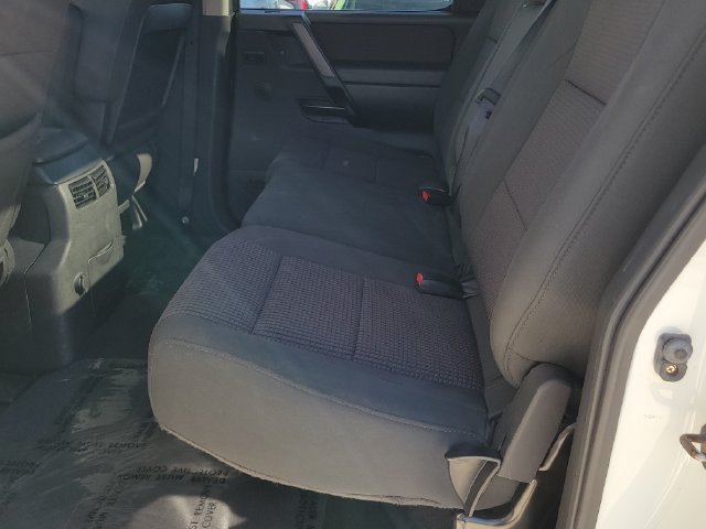 Used 2012 Nissan Titan SV w/ SV Premium Utility Pkg AWD/4WD image 11