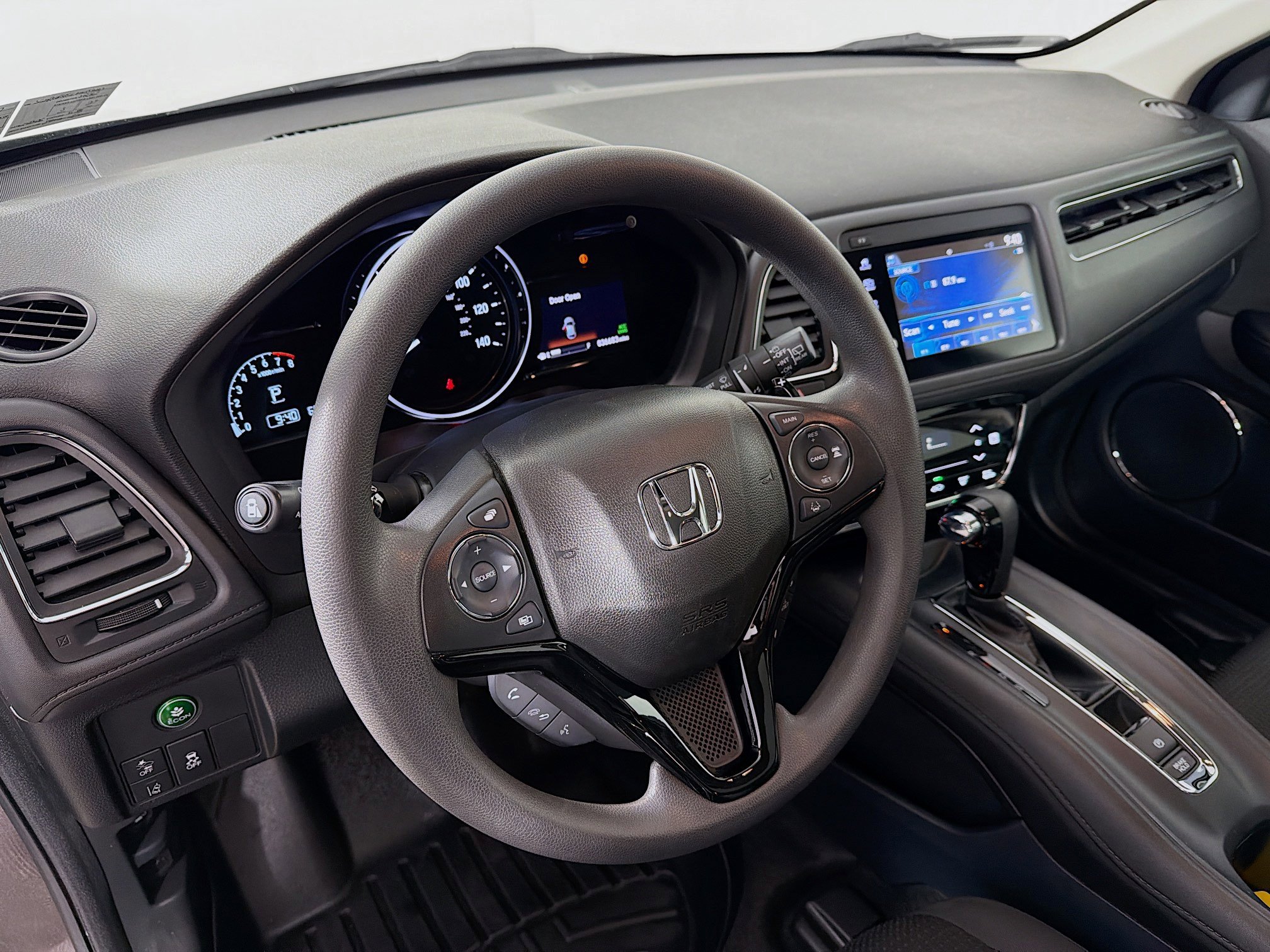 Used 2022 Honda HR-V EX image 10