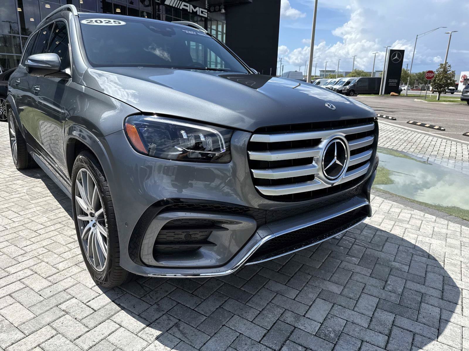 Certified 2025 Mercedes-Benz GLS 450 4MATIC image 8