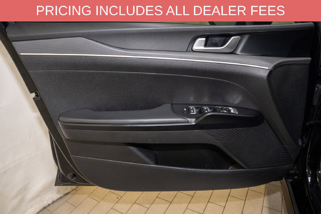 Used 2021 Kia K5 GT-Line FWD image 11