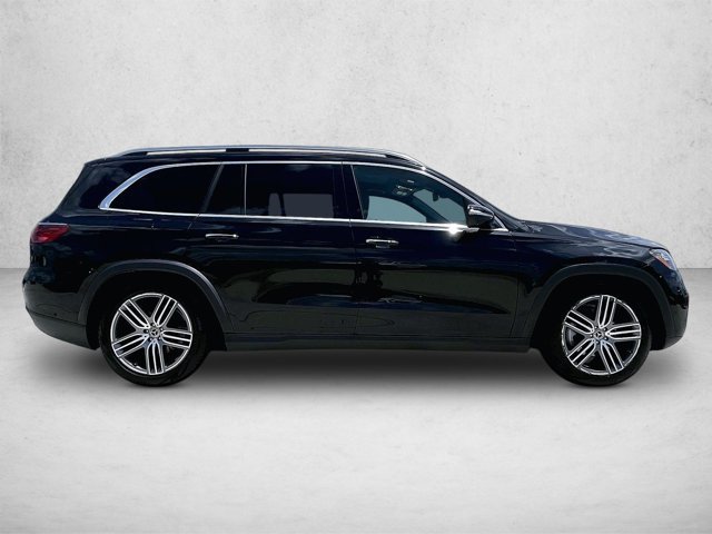 Used 2025 Mercedes-Benz GLS 450 4MATIC image 5