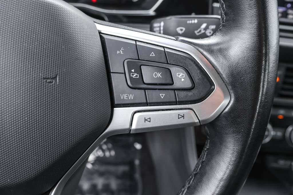 Certified 2023 Volkswagen Jetta SE FWD image 20