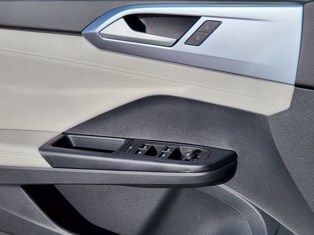 New 2026 Volkswagen Taos SE AWD/4WD image 6