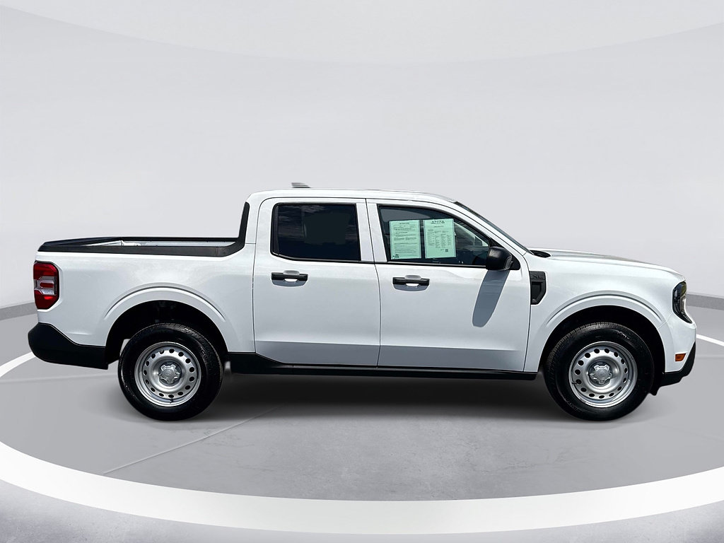 Used 2026 Ford Maverick XL FWD image 3