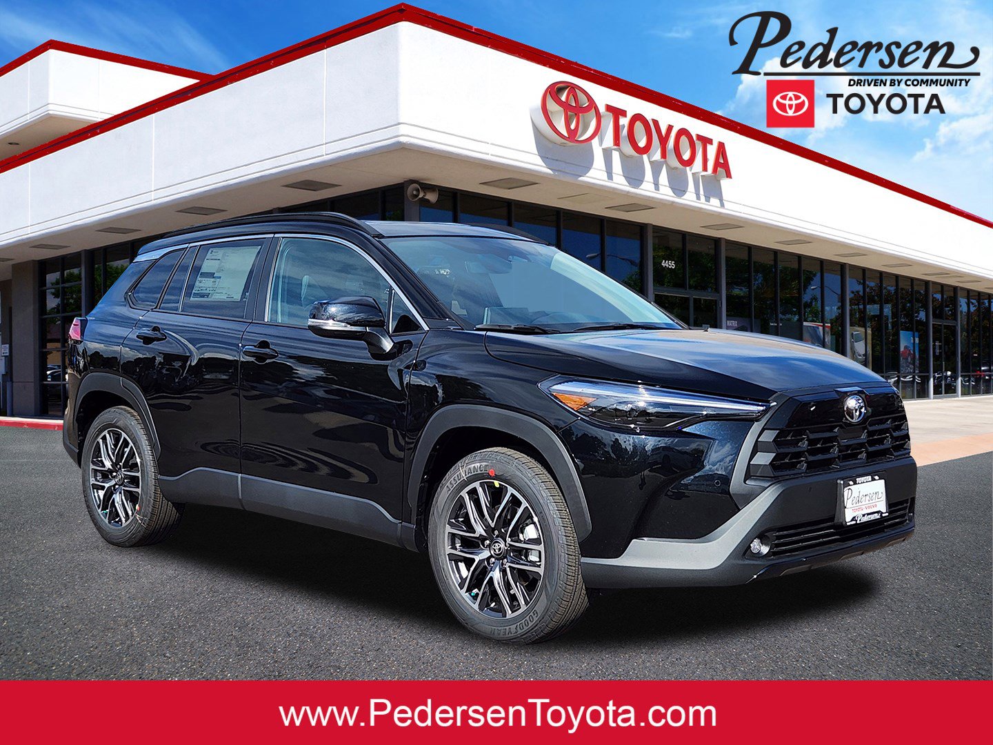 New 2026 Toyota Corolla Cross XLE w/ Convenience Package