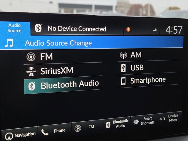 Used 2025 Honda Pilot Elite image 6