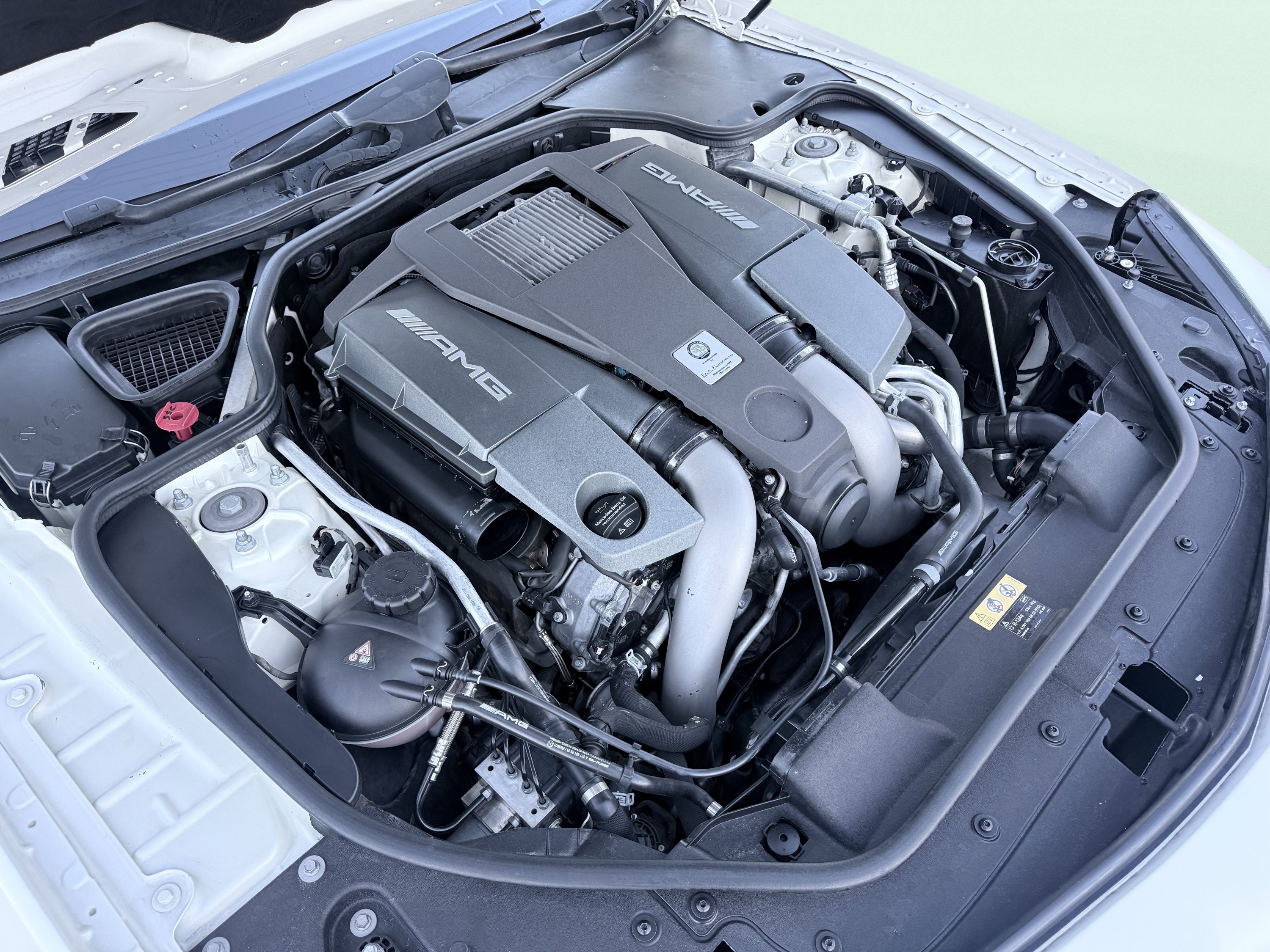 Used 2015 Mercedes-Benz SL 63 AMG image 11