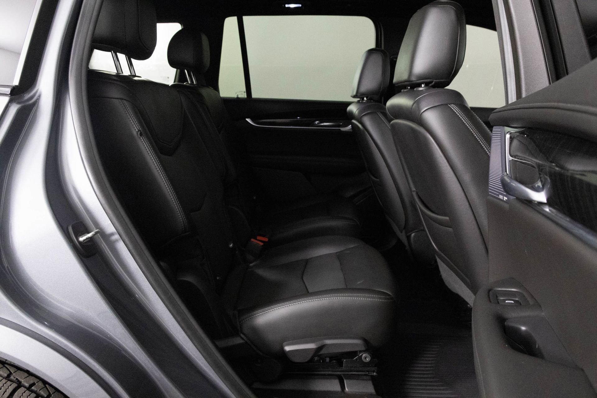 Used 2021 Cadillac XT6 Premium Luxury image 41