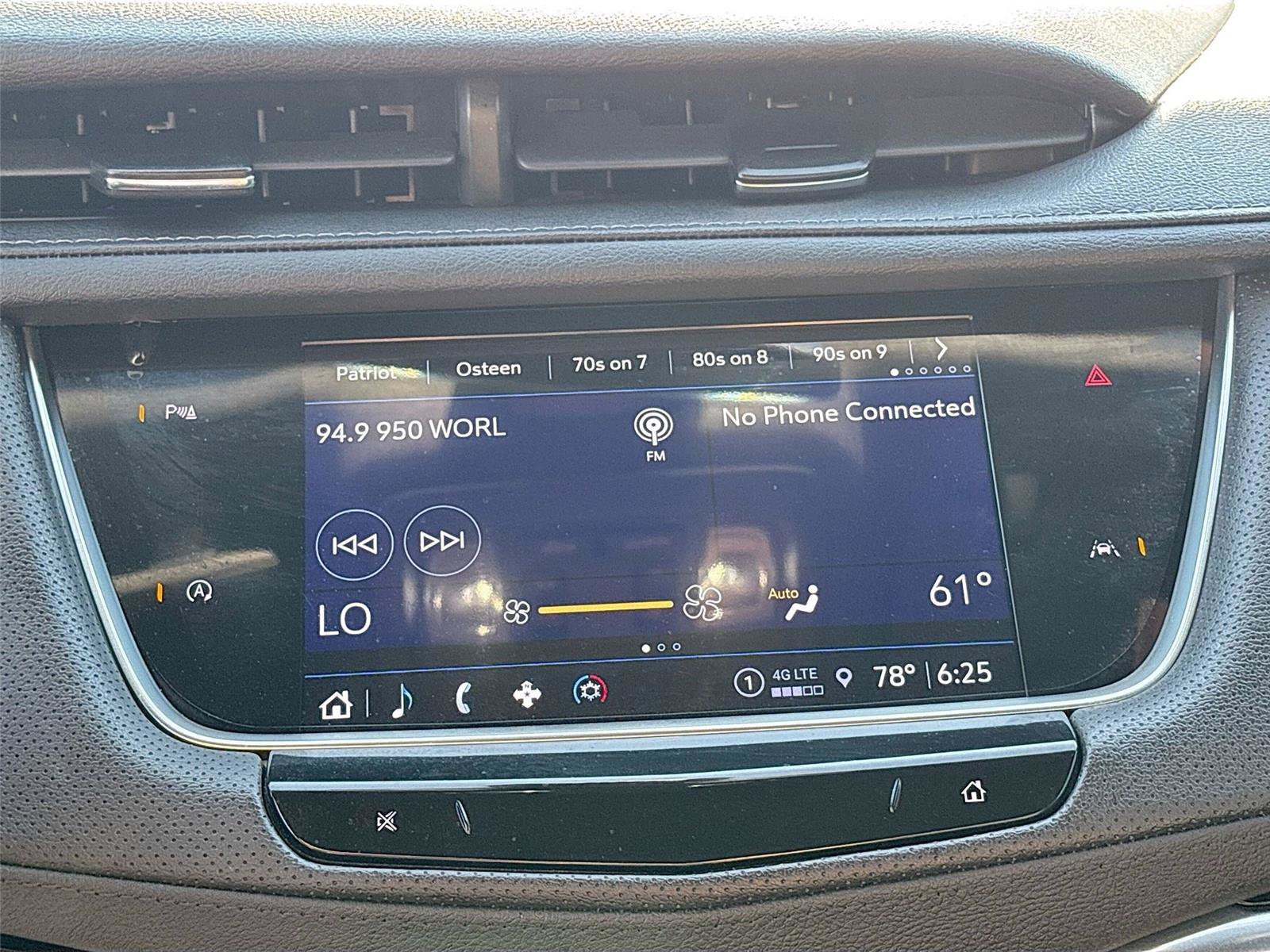 Used 2023 Cadillac XT6 Luxury FWD image 14
