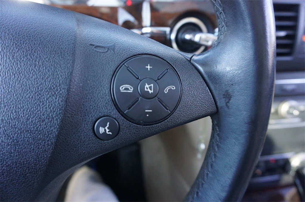 Used 2012 Mercedes-Benz GLK 350 2WD image 8