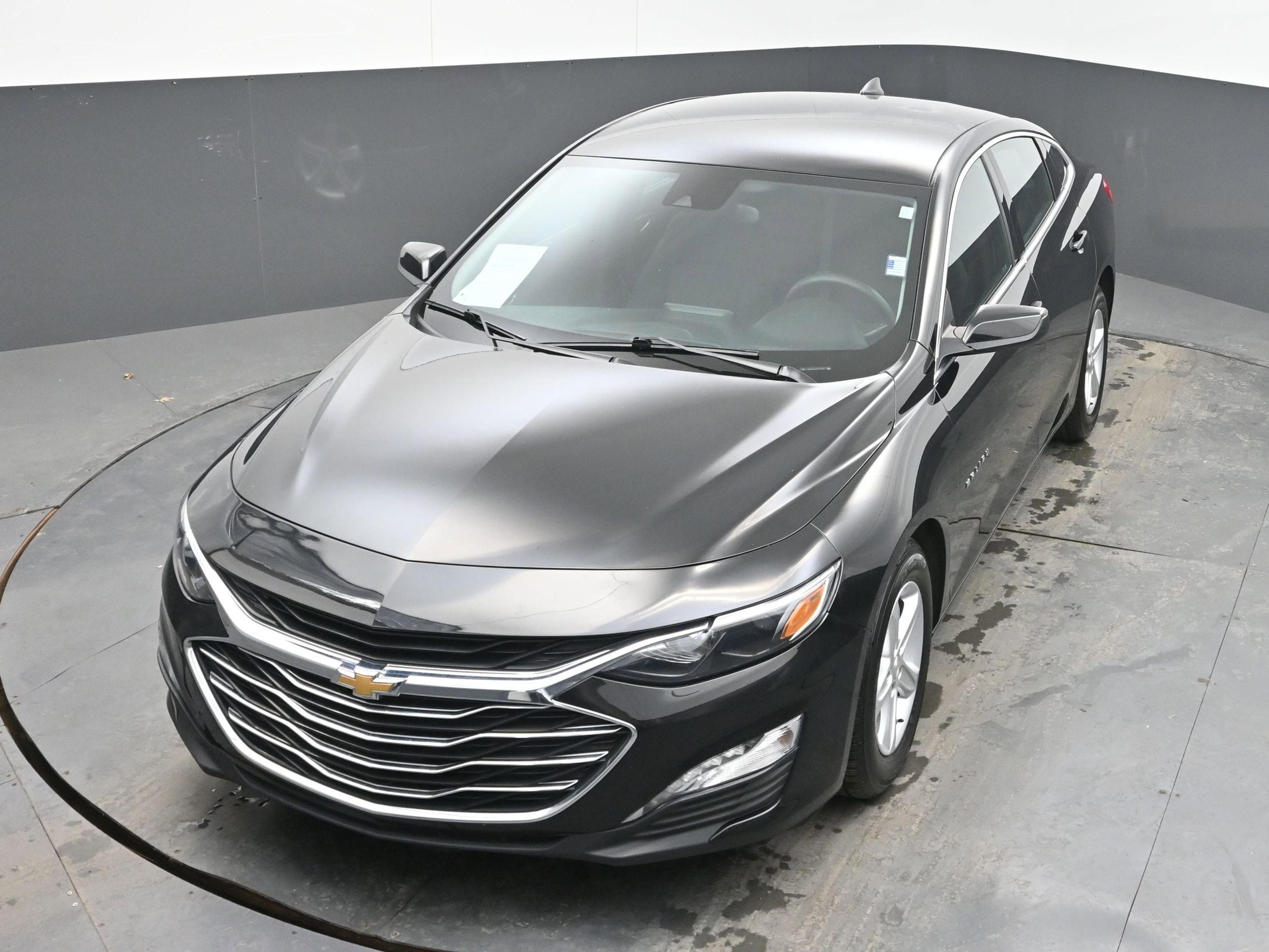 Used 2024 Chevrolet Malibu LT image 32