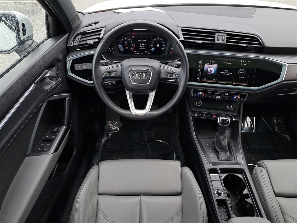 Used 2023 Audi Q3 2.0T Premium Plus w/ Premium Plus Package image 23