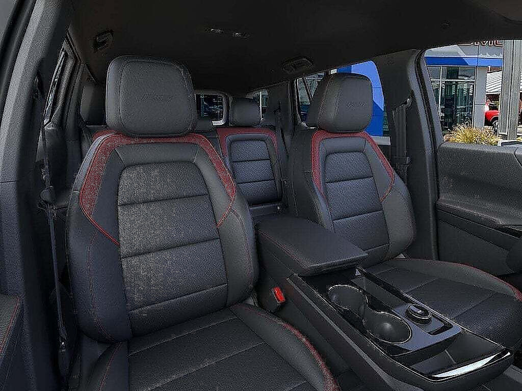 New 2026 Chevrolet Equinox RS w/ Convenience Package III FWD image 16