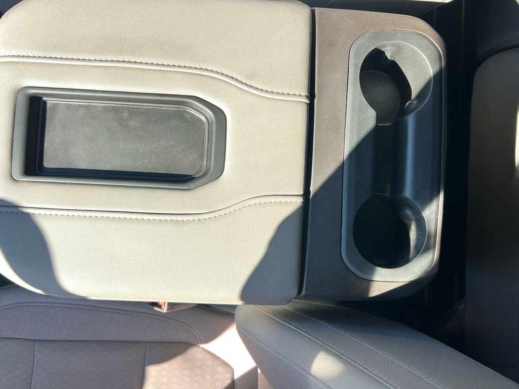 Used 2022 Chevrolet Silverado 2500 LT w/ Convenience Package image 27