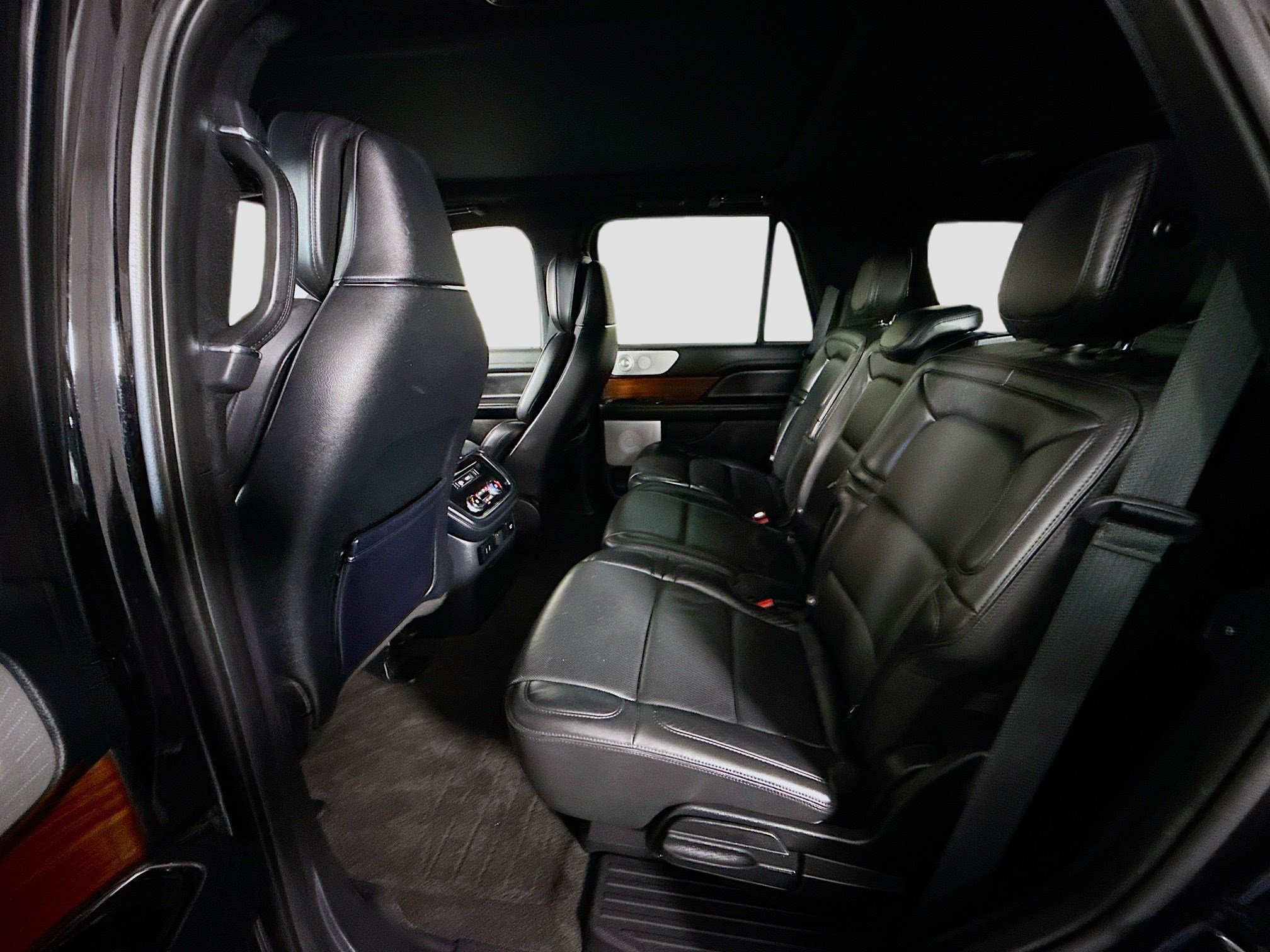 Used 2019 Lincoln Navigator Reserve w/ Cargo Package AWD/4WD image 25