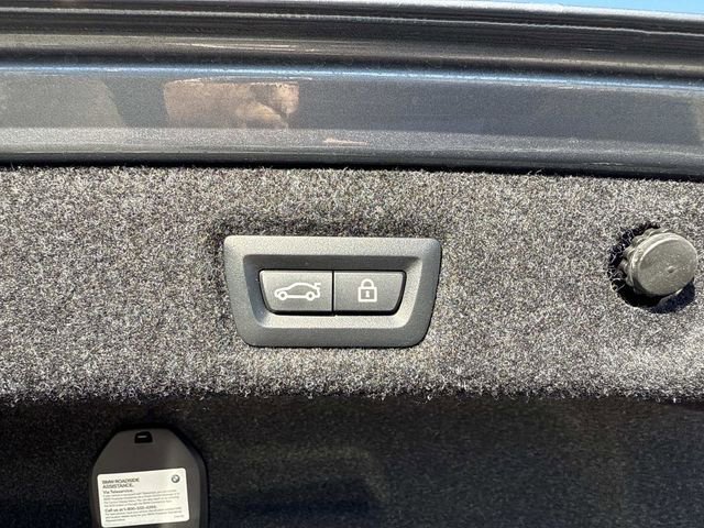 Used 2022 BMW 530e w/ Premium Package image 37