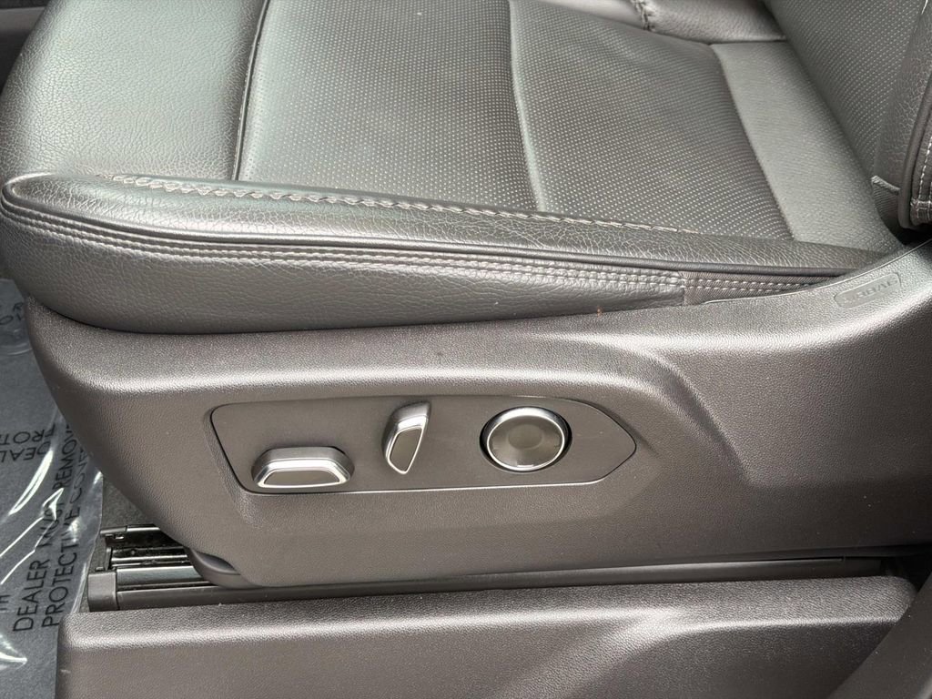 Used 2024 GMC Sierra 2500 Denali w/ Denali Reserve Package image 26