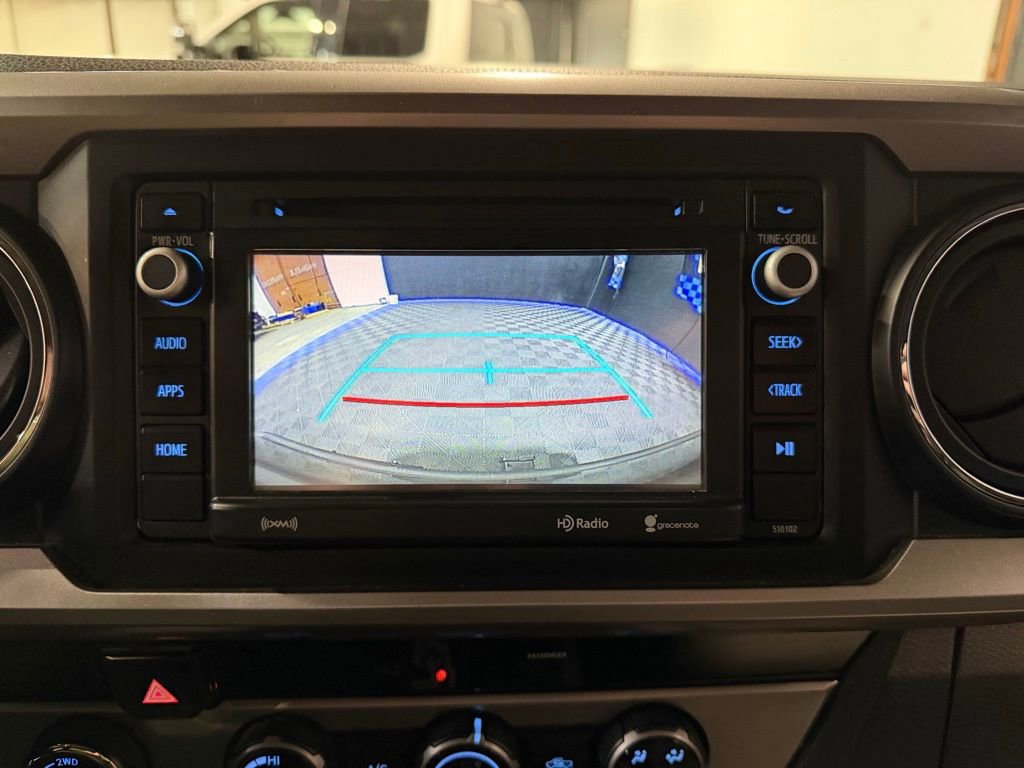 Used 2016 Toyota Tacoma SR5 w/ SR5 Appearance Package (SN) AWD/4WD image 16